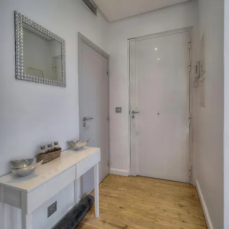 Le Clod - Moderne - 3p - Vca Апартаменты *